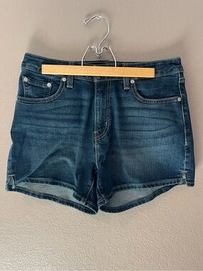 Levi’s A-Line Shorts